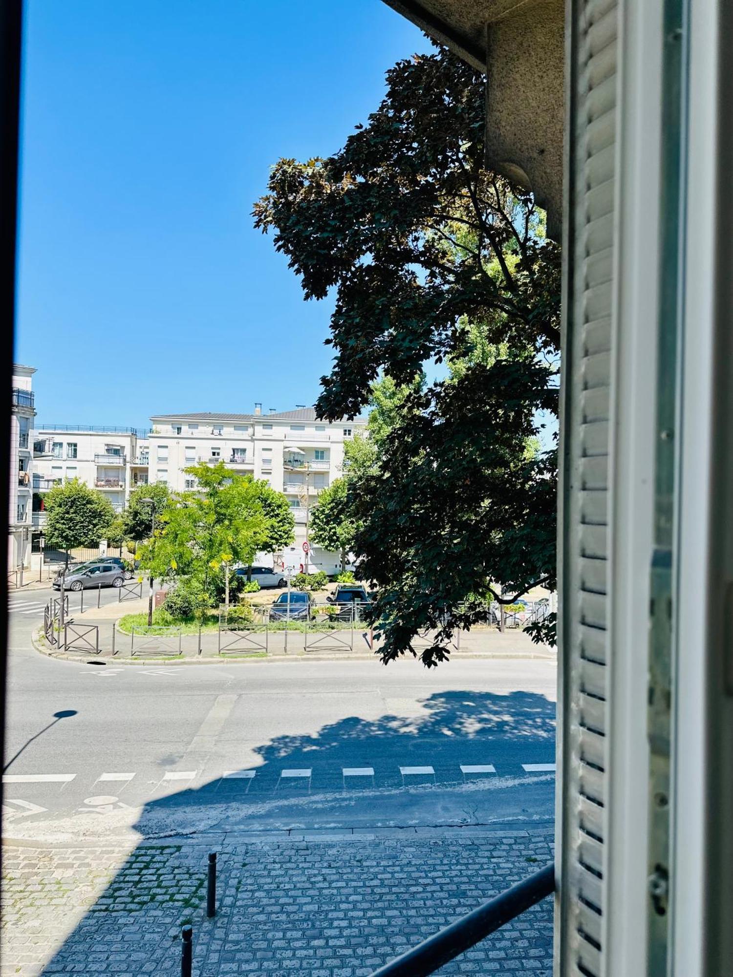 Appartement Moderne Entier Paris-Le Bourget Et Cdg Exterior photo