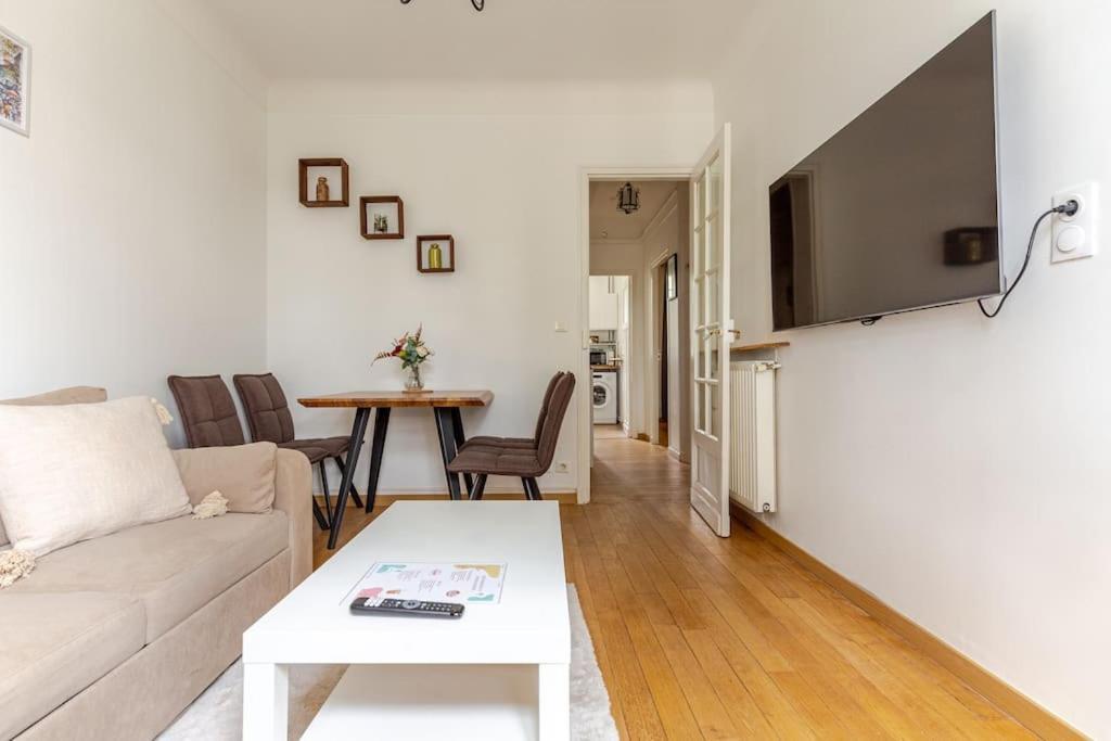 Appartement Moderne Entier Paris-Le Bourget Et Cdg Exterior photo